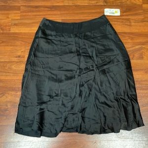 Ice satin skirt size XL